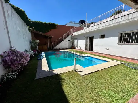 Casa en Venta al Oeste