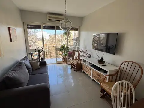 Departamento en Venta en Villa del Parque, USD 155.000