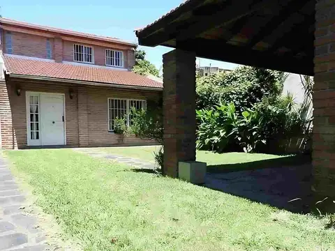 Venta Casa V. Ballester, 4 hab, jardín, 2 cocheras