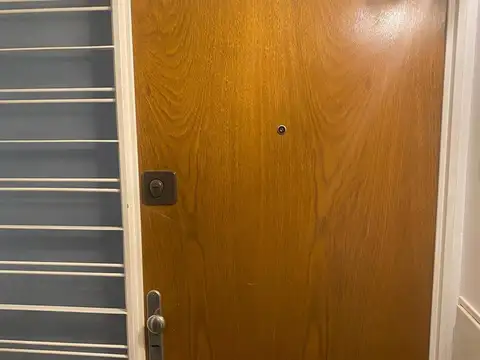 Departamento 6 ambientes con 2 baños