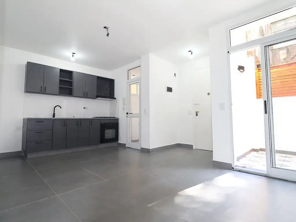 Obispo San Alberto 2200