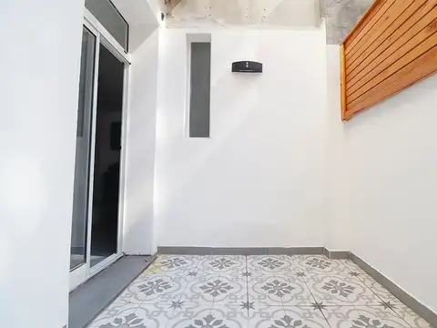 Depto Tipo Casa en Venta en Villa Pueyrredon, USD 139.900