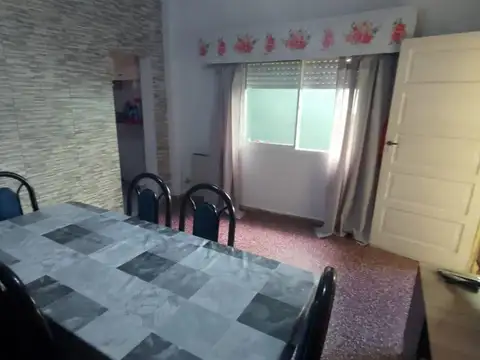 Depto Tipo Casa en Venta en Lanús Oeste, USD 50.000