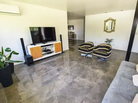 Casa en Venta en Ibarlucea, USD 270.000