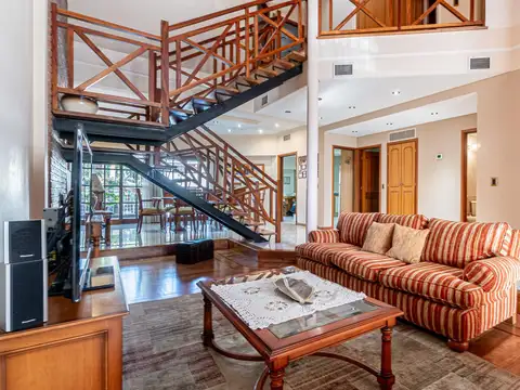 Casa en Venta de 4 dormitorios