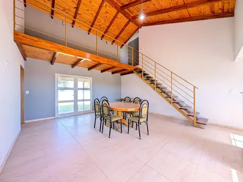 Casa 3 ambientes con 2 baños