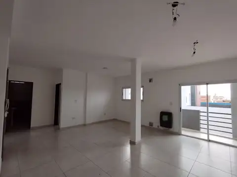 7 entre 83 y 84 2500