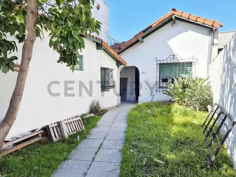 VENTA Casa 5 amb con garage 2 autos  Lanus Oeste