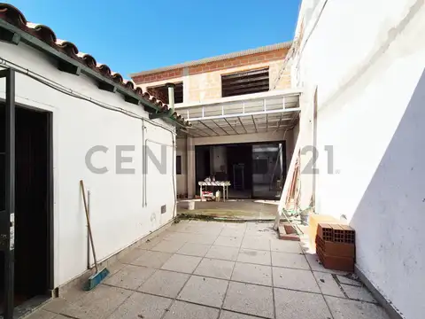 Casa en Venta en Lanus Oeste, USD 140.000
