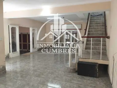 Casa en Alquiler de 4 dormitorios