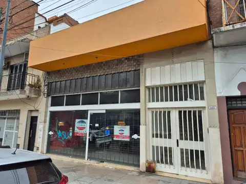 Local en Alquiler en Villa del Parque, $ 2.990.000