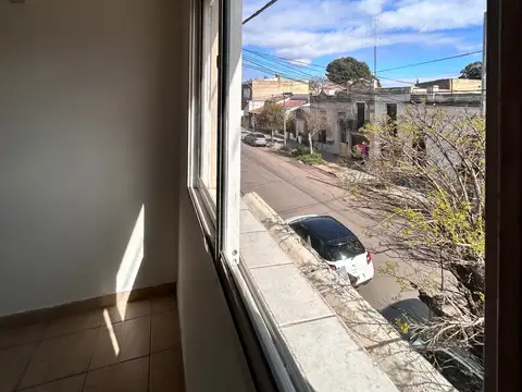 Departamento en Alquiler en Punta Alta, $ 400.000