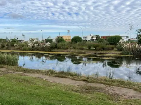 Terreno en Venta en Puertos, USD 245.000