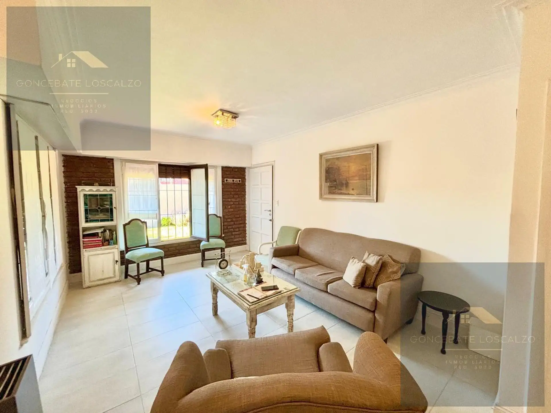 Casa en venta en barrio Parque Luro