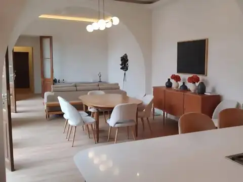 VENTA CASA RECICLADA DE DISEÑO