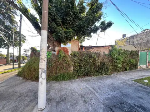 TERRENO 11 X 22 BIEN UBICADO