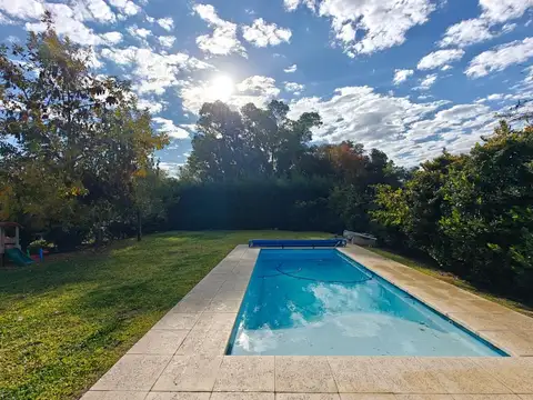 Casa en Venta en Pilar del Este - Santa Guadalupe, USD 186.000
