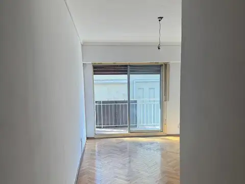 Doctor Pedro Ignacio Rivera 2400, Piso 5
