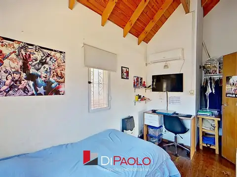Casa en Venta con 3 cocheras