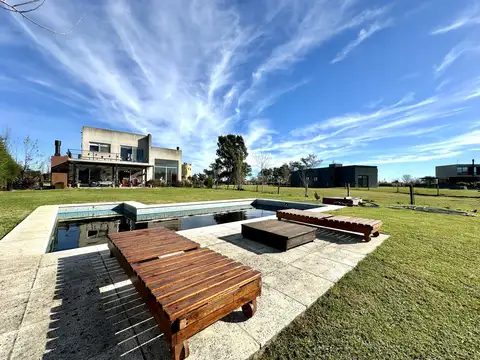 Casa en Alquiler al Noroeste