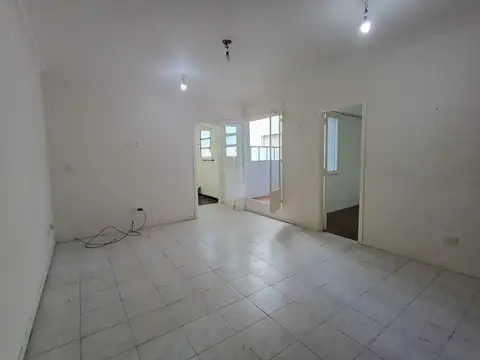 Victor Hugo 600, Piso 1