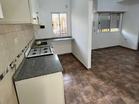 Departamento en Alquiler en Ciudad Madero, $ 450.000