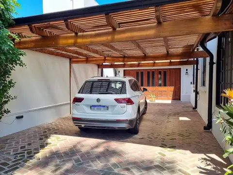 Casa en Venta en La Florida, USD 520.000