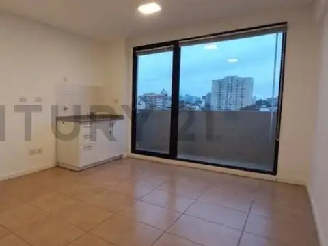 Departamento en Alquiler en Almagro Sur, $ 600.000