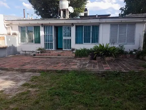 Casa en venta 2 dormi en Villa Los Aromos – sierras de Cba.