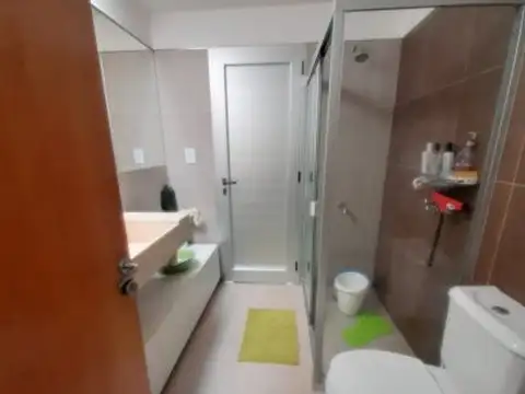Casa 2 ambientes con 1 baño