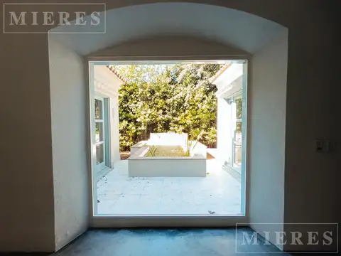 Casa 6 ambientes con 3 baños