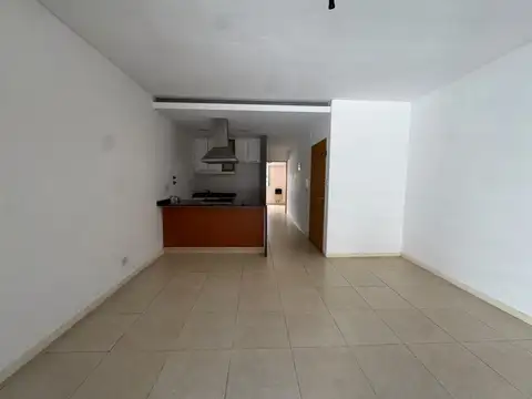 Departamento en Alquiler en Villa Devoto, $ 900.000