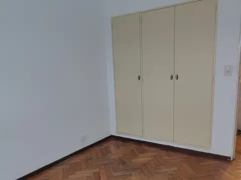 Departamento en Alquiler 50 años