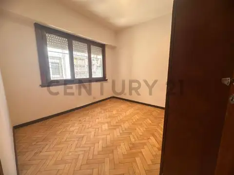 Venta de Semipiso 3 ambientes mas dependencia y baulera en Palermo