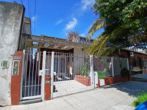 Venta PH tipo casa Billinghurst