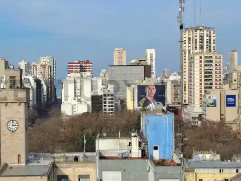 VENTA DEPARTAMENTO 2 AMBIENTES CON VISTA LATERAL AL CENTRO