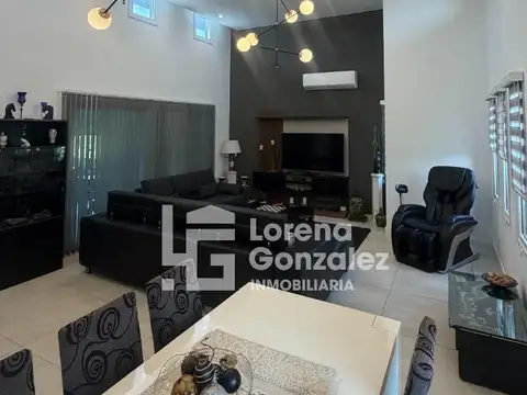 Casa en Venta en Belen de Escobar, USD 330.000
