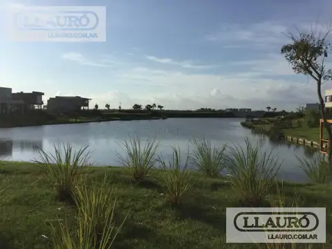 Terreno en Venta de 835,0 m2