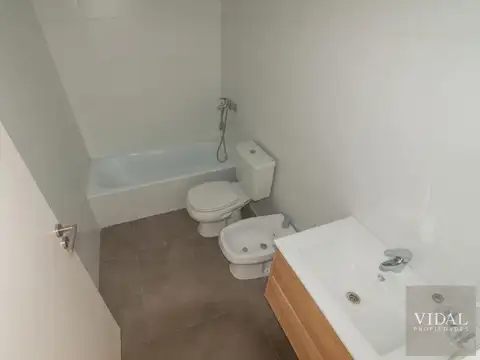 Departamento en Alquiler con 1 cochera