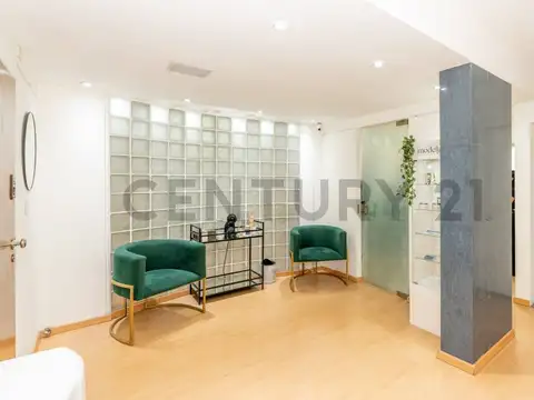 Venta oficina comercial - semipiso luminoso a metros de Av Cabildo en Belgrano