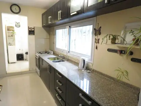 ALQUILER DEPTO 4 AMB QUINCHO Y PATIO  V URQUIZA