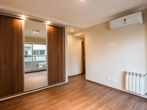 Departamento 5 ambientes con 2 baños