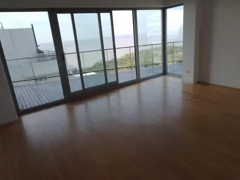 Excelente dpto de 2 dormis con vista al rio, en torre premiu