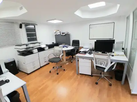 Oficina en Venta en Tribunales, USD 270.000