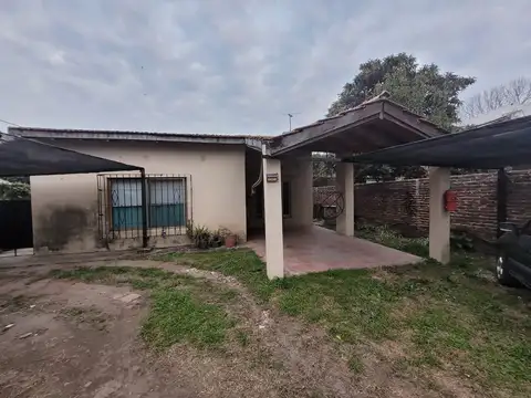 Casa 6 ambientes con 3 baños