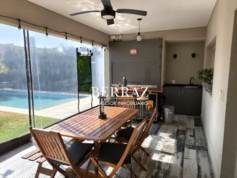 Casa en Venta en Los Olivares, USD 320.000