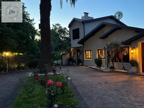 Casa en Venta de 6 dormitorios