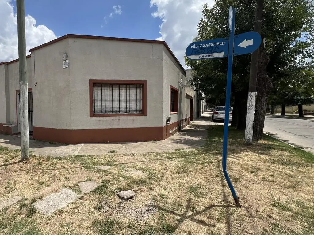San Vicente Esq. Velez Sarfield