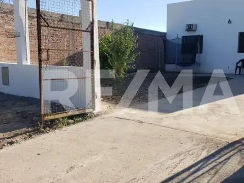 CASA EN VENTA 2 DORMITORIOS APTA CREDITO