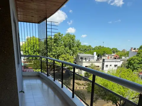 Departamento en Alquiler en Villa del Parque, $ 1.300.000